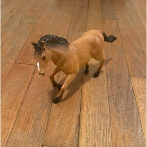 Unbranded Model 1395 B Brown & Black Collectible‎ Plastic Toy Horse